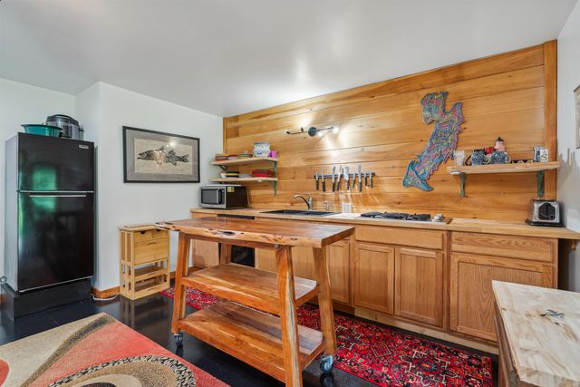 103 Potash Hill Road, Tunbridge, VT 05077