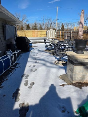 19 Pasadena Drive, Oswego, IL 60543