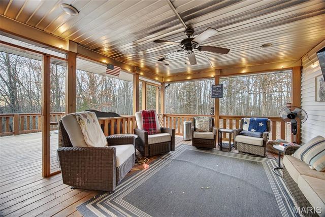 22675 Reporter Road, Waynesville, MO 65583