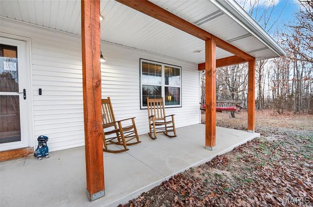 22675 Reporter Road, Waynesville, MO 65583