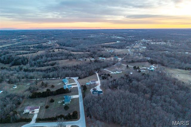 22675 Reporter Road, Waynesville, MO 65583