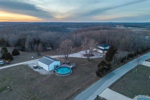 22675 Reporter Road, Waynesville, MO 65583