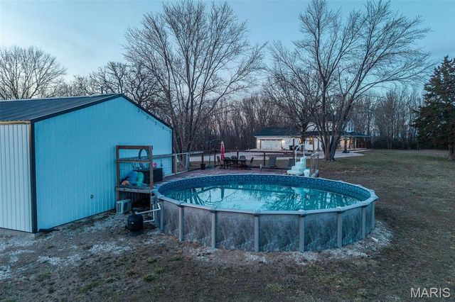 22675 Reporter Road, Waynesville, MO 65583