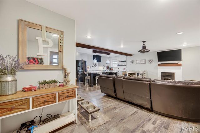 22675 Reporter Road, Waynesville, MO 65583