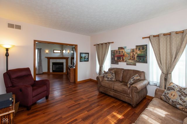 2178 Russet Court, Plainfield, IN 46168