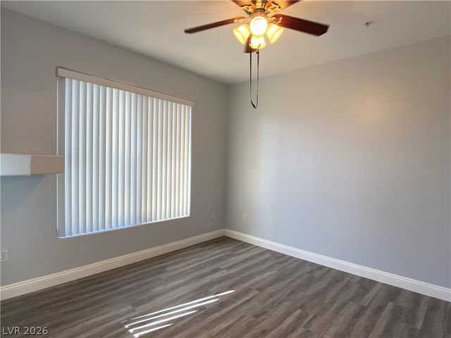 7189 South Durango Drive 207, Las Vegas, NV 89113