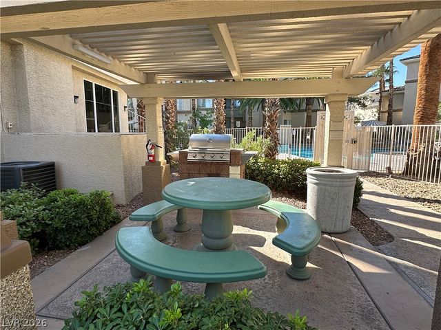 7189 South Durango Drive 207, Las Vegas, NV 89113