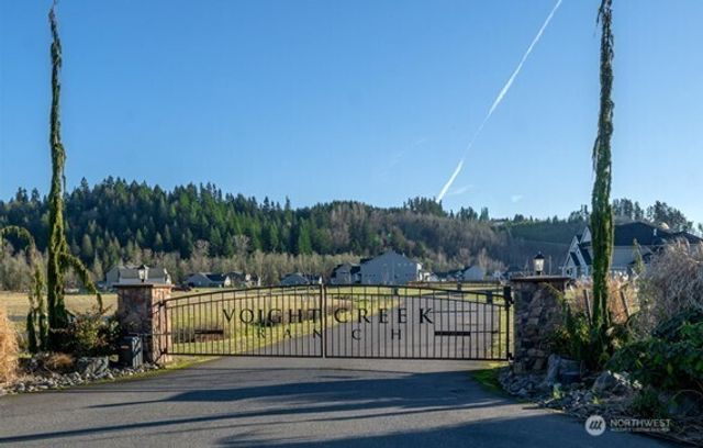 19017 Voight Meadows Road E, Orting, WA 98360