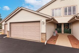 883 E Loos STREET #1, Hartford, WI 53027