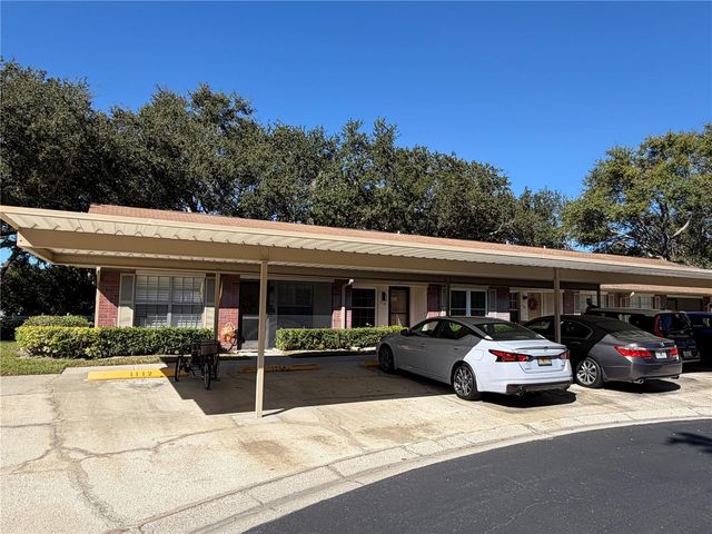 1114 CASTLEMAY CIRCLE, Dunedin, FL 34698