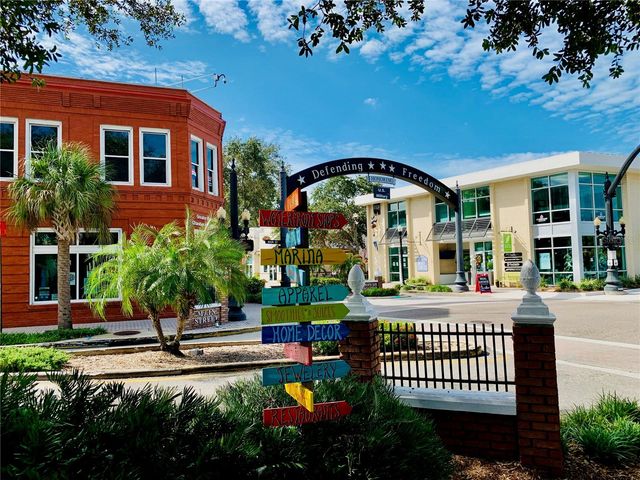 1114 CASTLEMAY CIRCLE, Dunedin, FL 34698