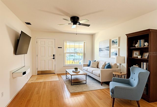 1114 CASTLEMAY CIRCLE, Dunedin, FL 34698