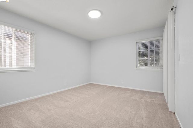 580 Canyon Oaks D, Oakland, CA 94605