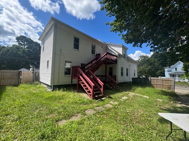 140 Clifton Ave, Brockton, MA 02301