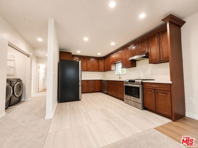 306 E 36th Street, Los Angeles, CA 90011