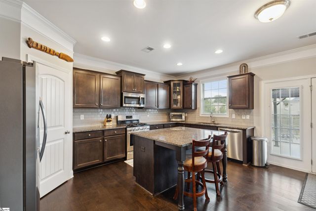 305 Drizzle Court, Duncan, SC 29334