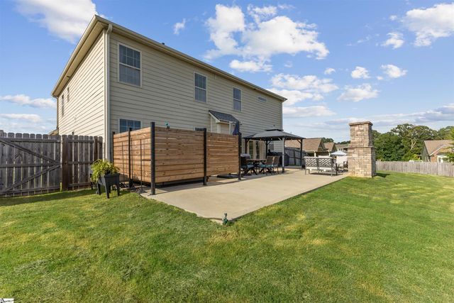 305 Drizzle Court, Duncan, SC 29334