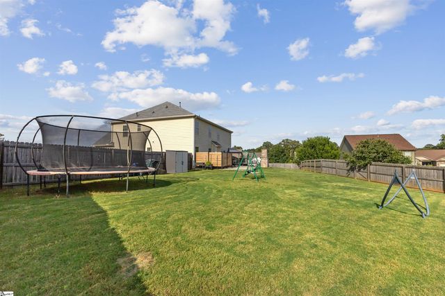 305 Drizzle Court, Duncan, SC 29334