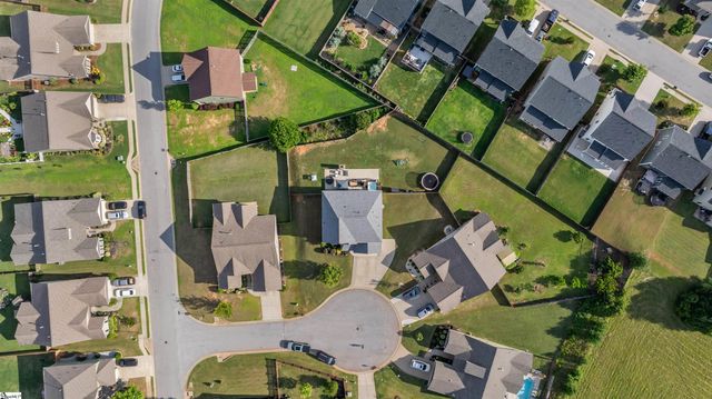 305 Drizzle Court, Duncan, SC 29334