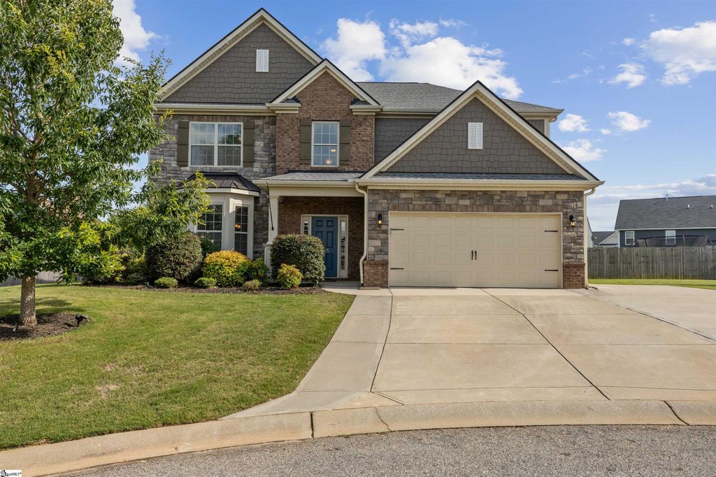 305 Drizzle Court, Duncan, SC 29334