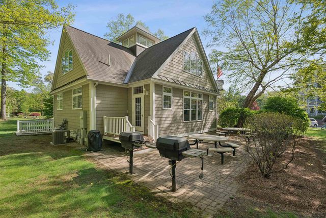 4 Sterling Hill Ln Apt 431, Exeter, NH 03833