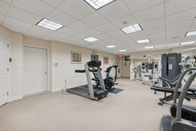 4 Sterling Hill Ln Apt 431, Exeter, NH 03833
