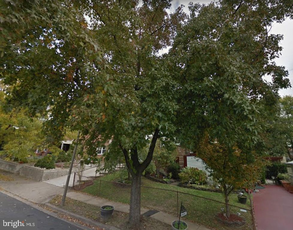 2109 S LOWELL ST, Arlington, VA 22204