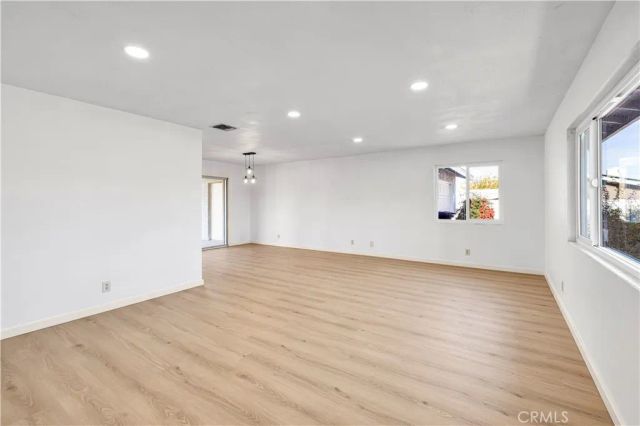 7010 Airway Avenue, Yucca Valley, CA 92284