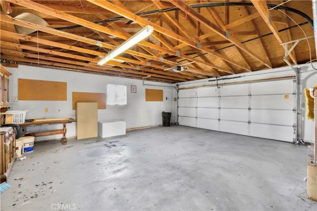 7010 Airway Avenue, Yucca Valley, CA 92284