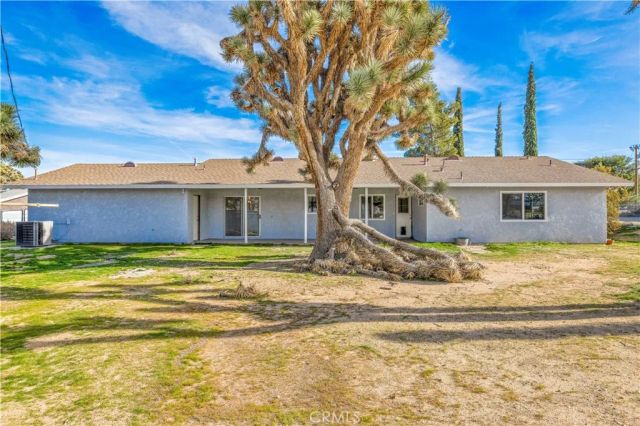 7010 Airway Avenue, Yucca Valley, CA 92284