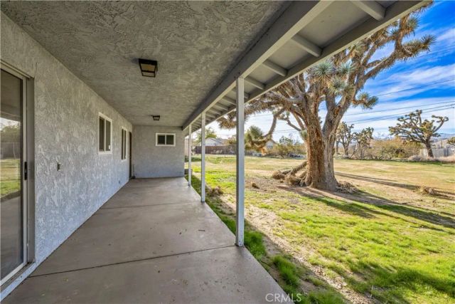 7010 Airway Avenue, Yucca Valley, CA 92284