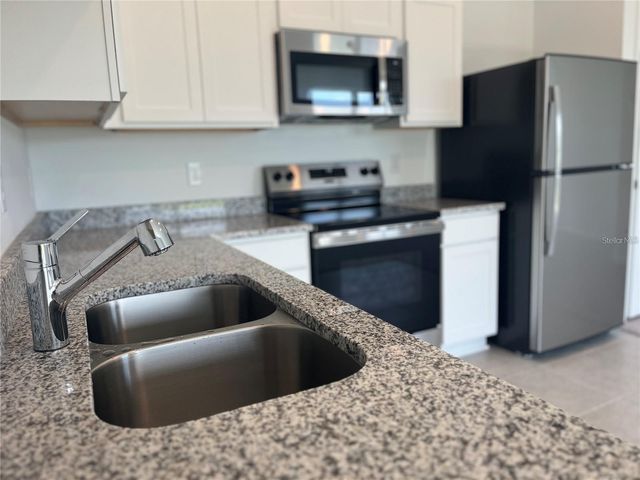 3301 VESARA DRIVE, Davenport, FL 33837