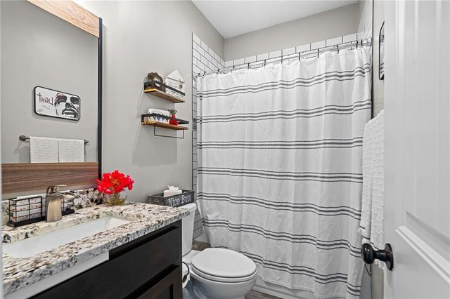 30303 Woodland Drive, Pleasant Hill, MO 64080