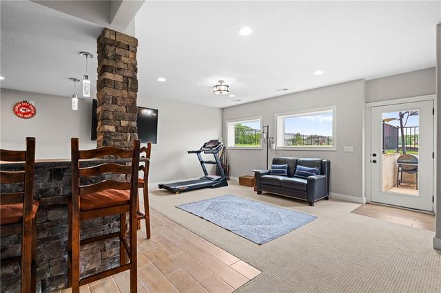 30303 Woodland Drive, Pleasant Hill, MO 64080