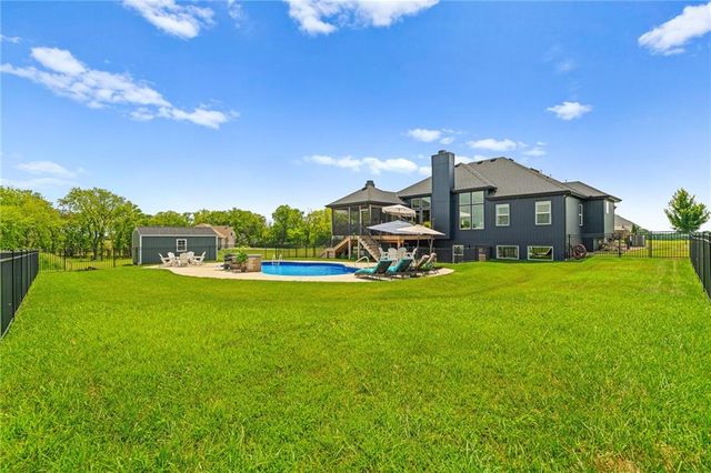 30303 Woodland Drive, Pleasant Hill, MO 64080