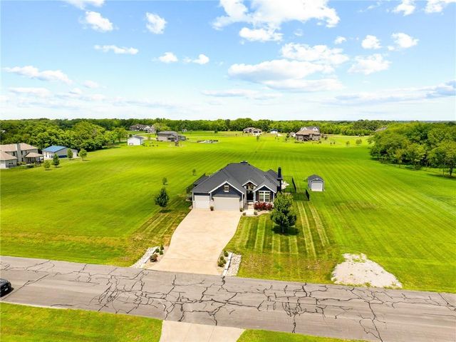 30303 Woodland Drive, Pleasant Hill, MO 64080