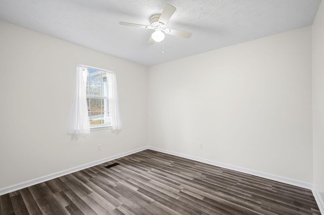 290 Indian Hills Drive, Dayton, TN 37321