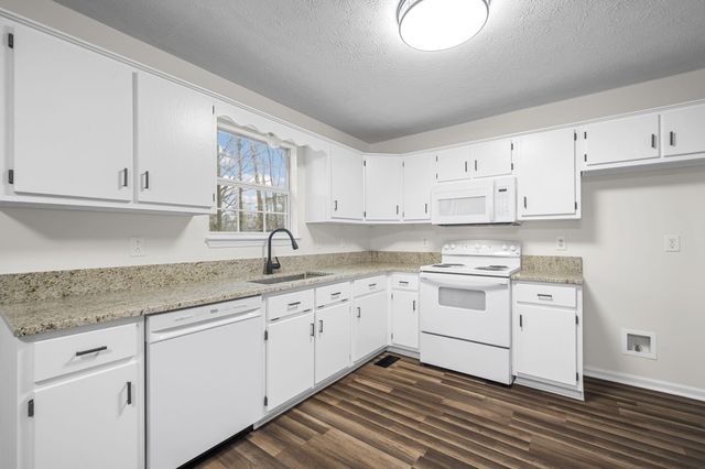 290 Indian Hills Drive, Dayton, TN 37321