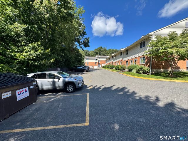 497 Scott Road 5, Waterbury, CT 06705