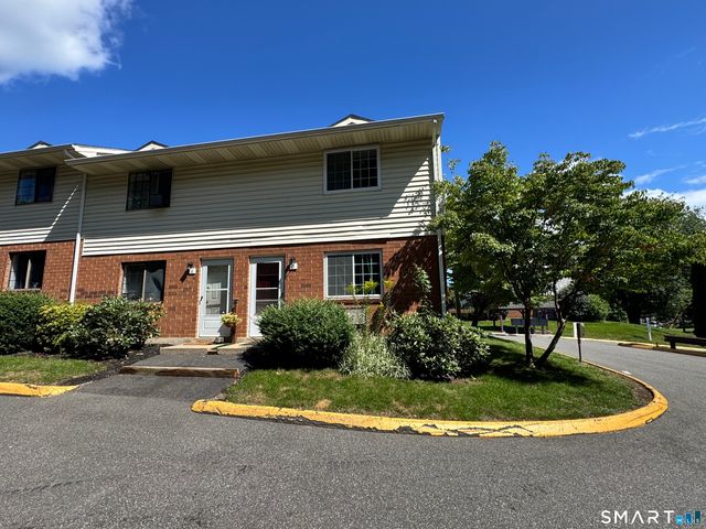 497 Scott Road 5, Waterbury, CT 06705