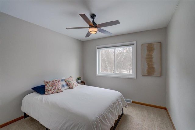 4285 Rutland Dunn Townline Road, Oregon, WI 53575