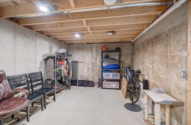 4285 Rutland Dunn Townline Road, Oregon, WI 53575