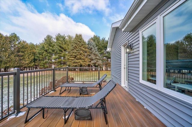 4285 Rutland Dunn Townline Road, Oregon, WI 53575