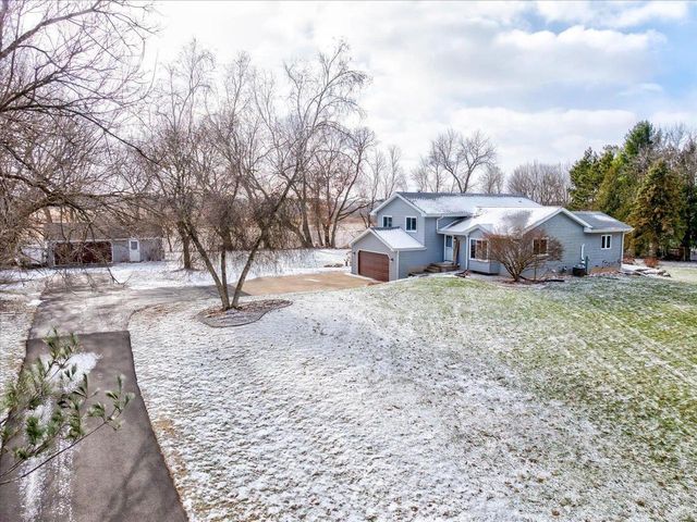 4285 Rutland Dunn Townline Road, Oregon, WI 53575