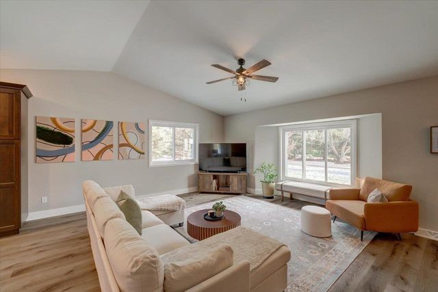 4285 Rutland Dunn Townline Road, Oregon, WI 53575