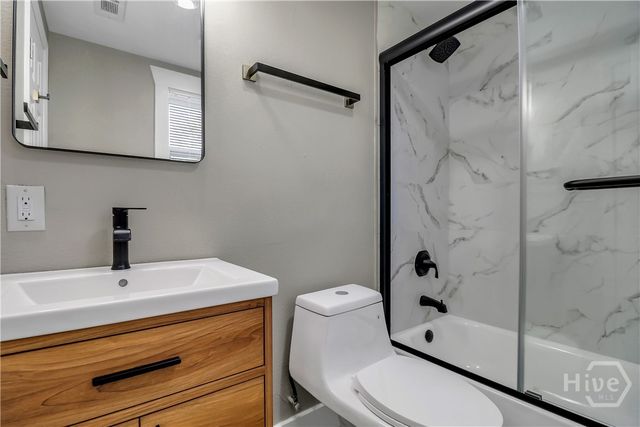 824 W 47th Street, Savannah, GA 31405