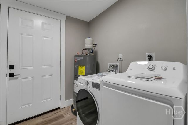 824 W 47th Street, Savannah, GA 31405