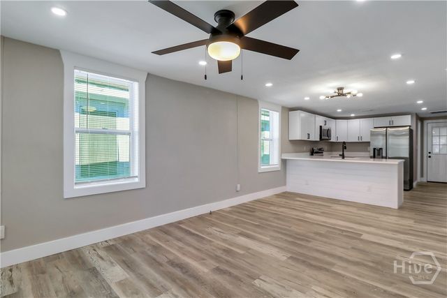 824 W 47th Street, Savannah, GA 31405