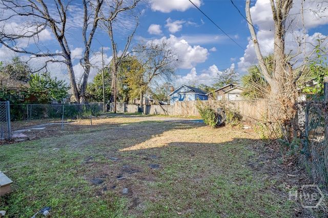 824 W 47th Street, Savannah, GA 31405