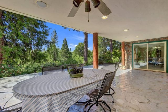 13755 Kensington Kourt, Grass Valley, CA 95945